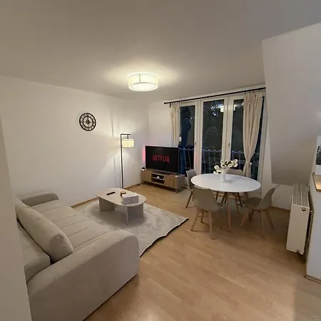 Living - Modernes Fuer Bis Zu 4 Gaeste *